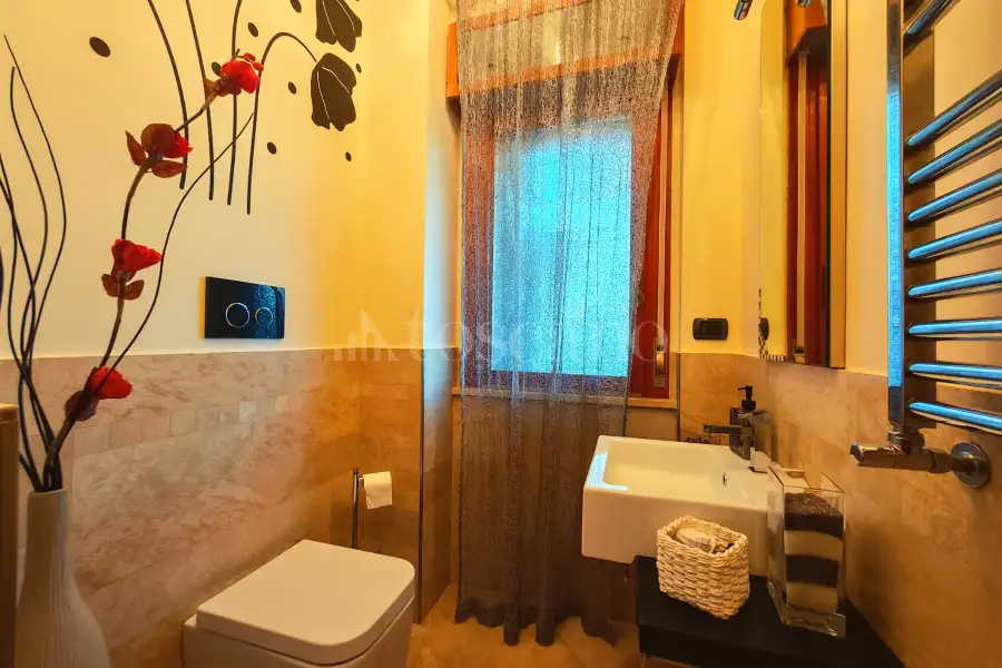 Villino a Schiera in vendita di 210 mq a €329.000 (rif. 48/2026)