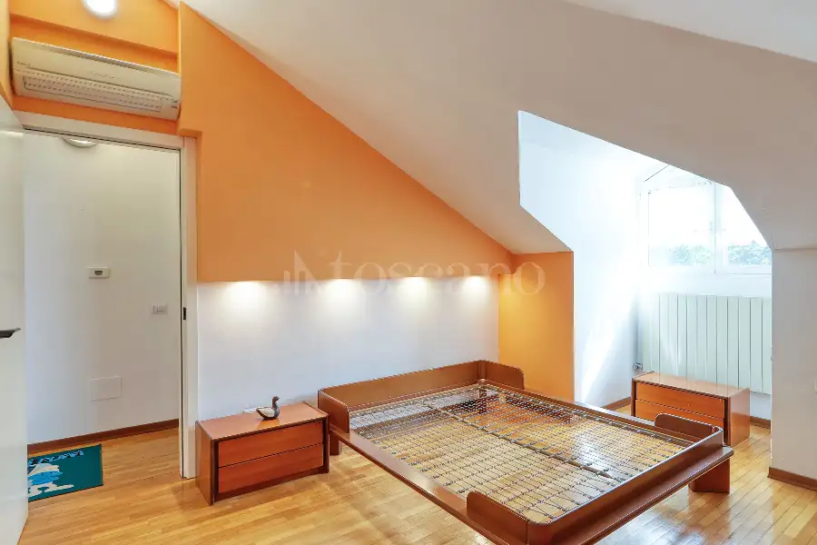 Villa in vendita di 370 mq a €410.000 (rif. 193/2026)