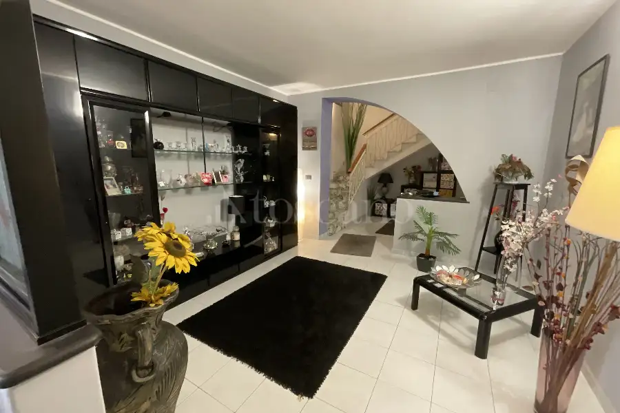 Casa Indipendente in vendita di 170 mq a €235.000 (rif. 172/2025)