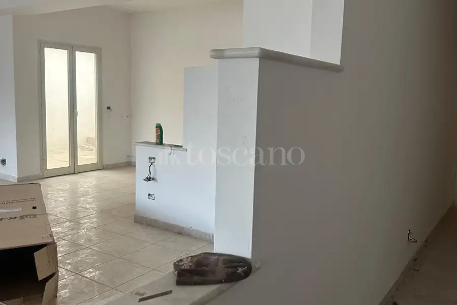 Negozio in affitto di 2.100 mq trattativa riservata (rif. 4/2026)