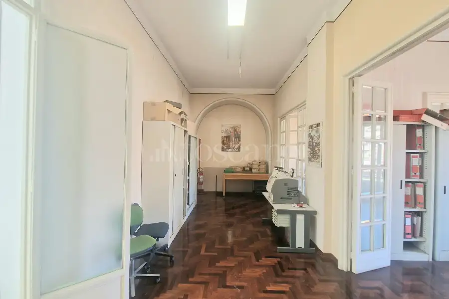 Casa in vendita di 295 mq a €1.350.000 (rif. 105/2026)