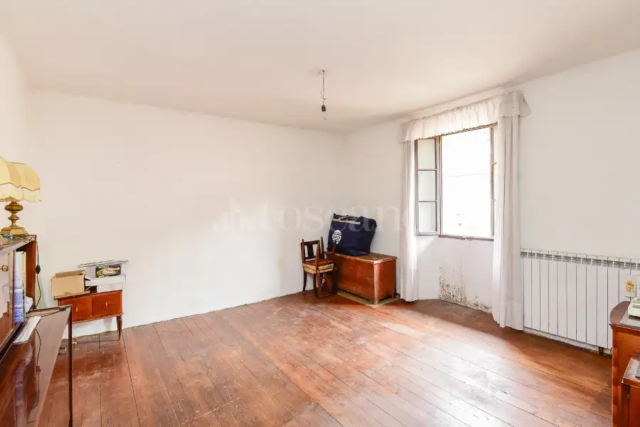 Palazzo in vendita di 250 mq a €248.000 (rif. 30/2025)