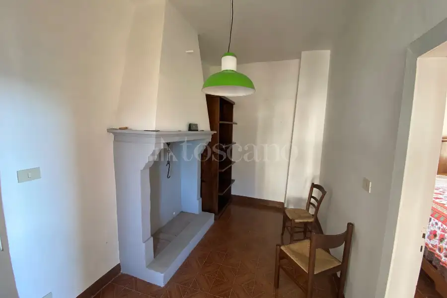 Palazzo in vendita di 250 mq a €75.000 (rif. 7/2025)