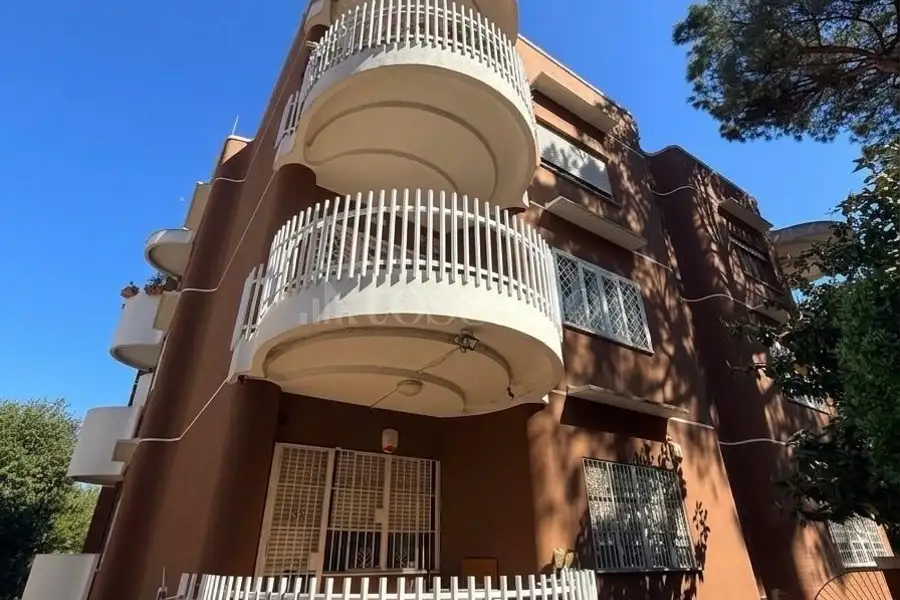Casa in vendita di 165 mq a €609.000 (rif. 16/2026)