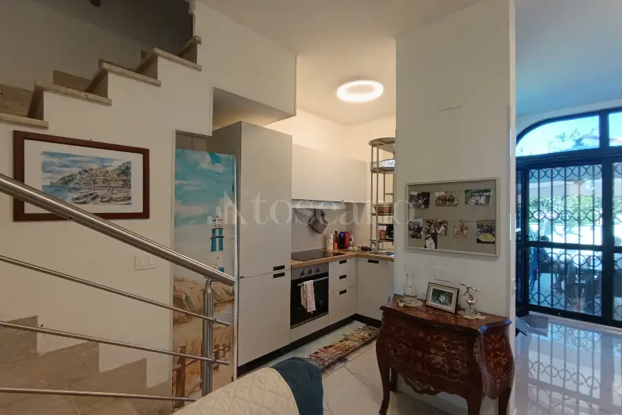 Villino a Schiera in affitto di 110 mq a €800 (rif. 95/2026)