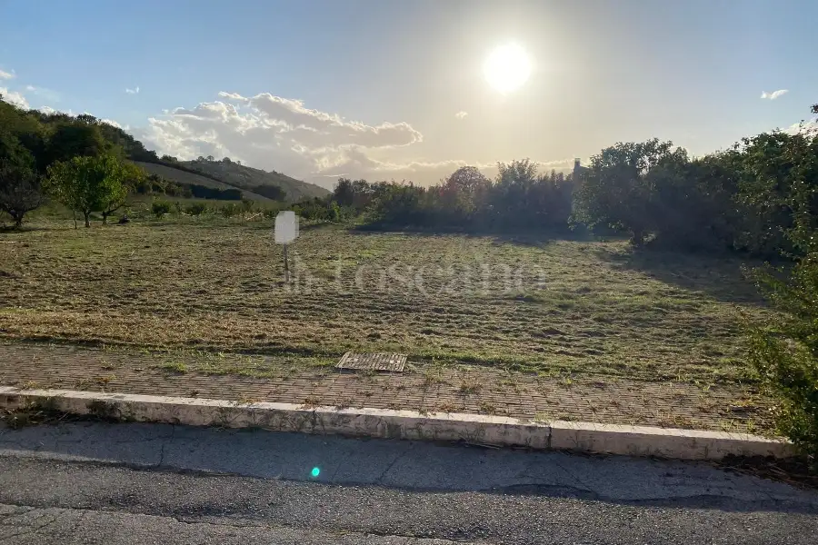 Edificabile Residenziali in vendita di 2.528 mq a €170.000 (rif. 34/2024)