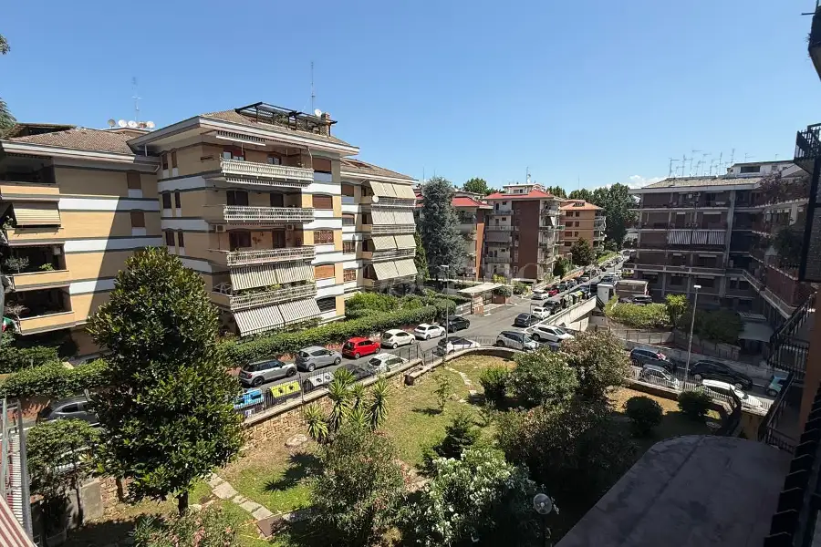 Casa in affitto di 170 mq a €2.500 (rif. 48/2026)
