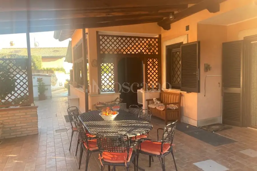Casa Indipendente in vendita di 260 mq a €460.000 (rif. 68/2026)
