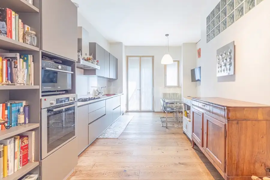 Casa in vendita di 240 mq a €3.290.000 (rif. 106/2026)