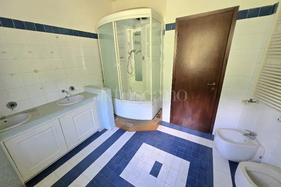 Villa in vendita di 200 mq a €780.000 (rif. 38/2026)