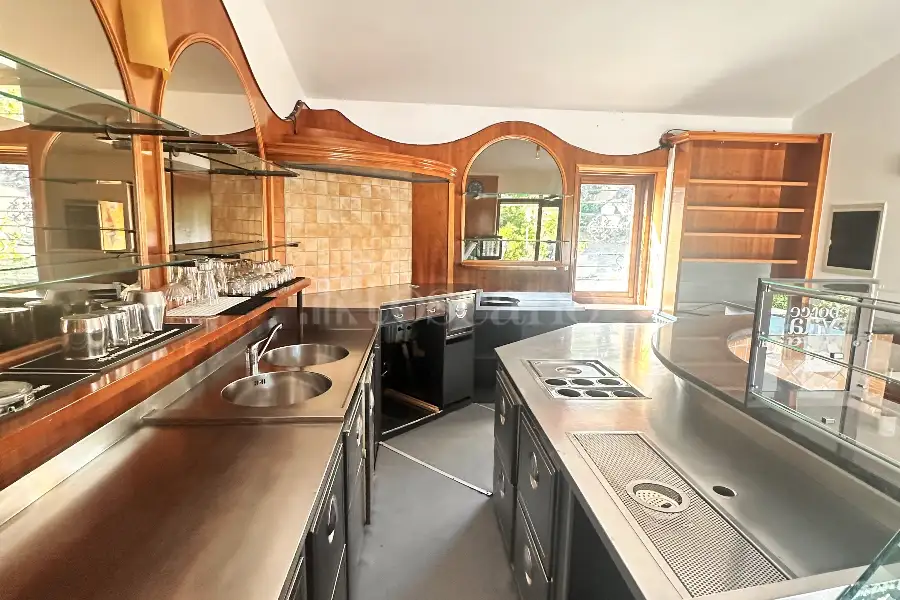 Negozio in vendita di 37 mq a €265.000 (rif. 29/2025)