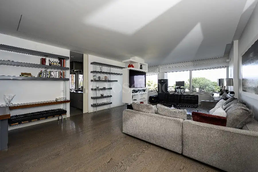 Casa in vendita di 252 mq a €1.950.000 (rif. 35/2026)