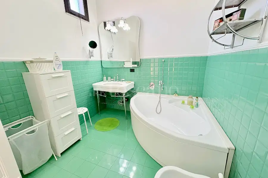 Casa in vendita di 255 mq a €949.000 (rif. 23/2026)