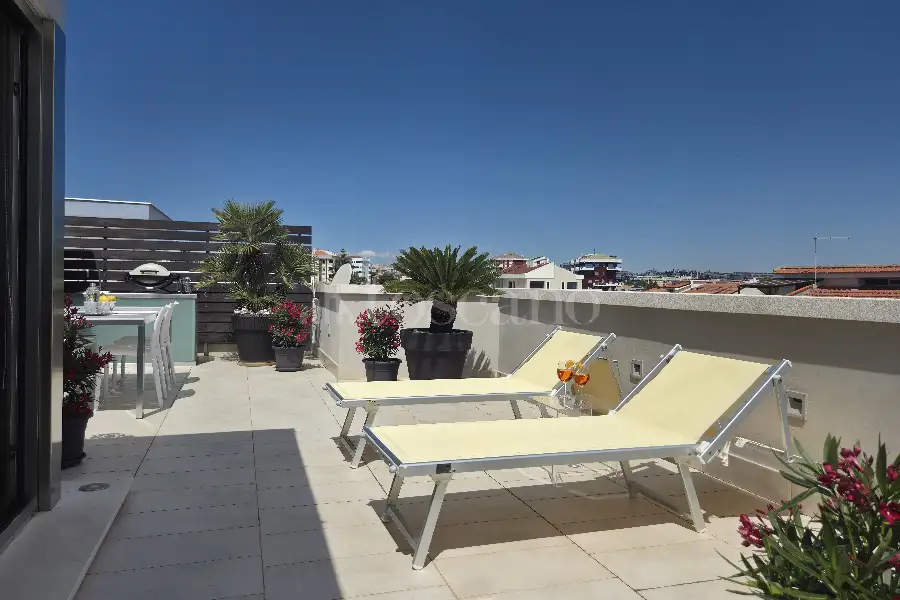 Attico in vendita di 130 mq a €470.000 (rif. 8/2026)