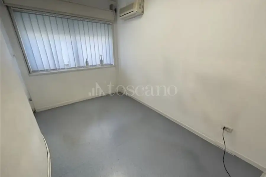 Ufficio in affitto di 52 mq a €600 (rif. 14/2026)