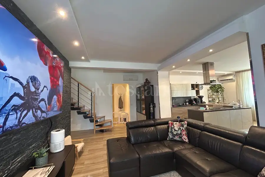Villa Bifamiliare in vendita di 200 mq a €539.000 (rif. 52/2026)