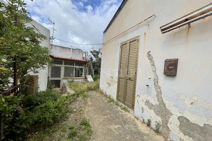 Casa Indipendente in vendita di 123 mq a €80.000 (rif. 8/2025)