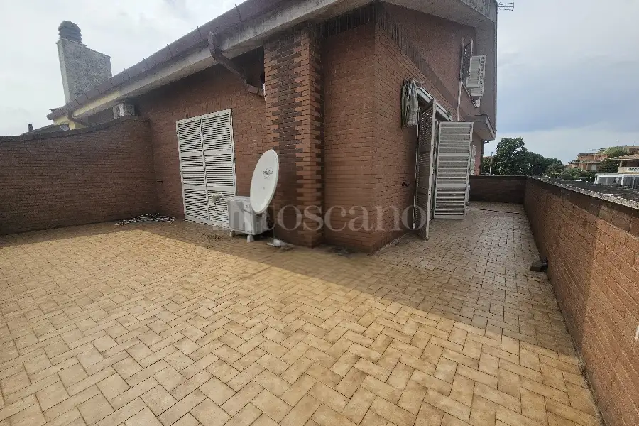 Villa Bifamiliare in vendita di 300 mq a €275.000 (rif. 62/2025)