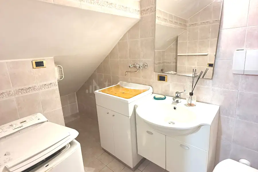 Casa Indipendente in vendita di 130 mq a €389.000 (rif. 10/2026)
