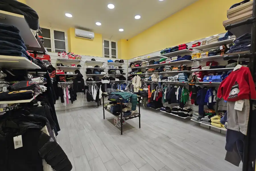 Attività Commerciale in vendita di 60 mq a €19.900 (rif. 21/2025)