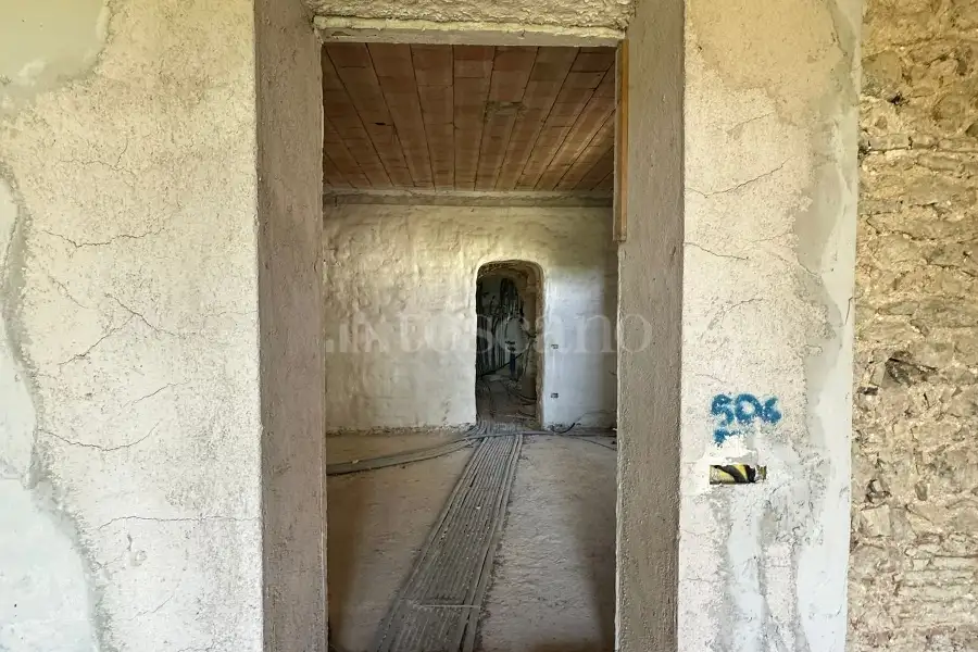Casale in vendita di 500 mq a €369.000 (rif. 10/2025)