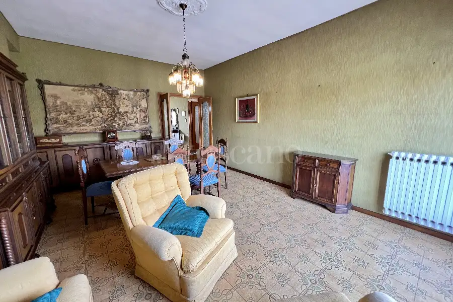 Casa in vendita di 200 mq a €310.000 (rif. 10/2026)