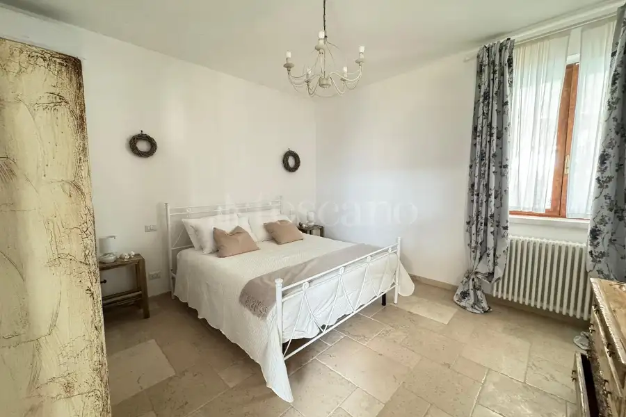 Villa in vendita di 220 mq a €849.000 (rif. 7/2026)