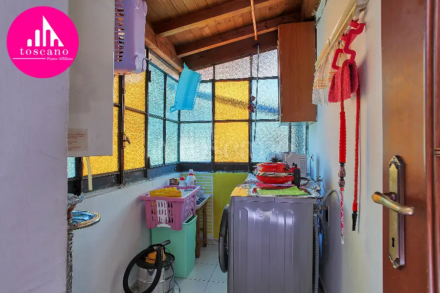 Casa Indipendente in vendita di 230 mq a €200.000 (rif. 141/2026)