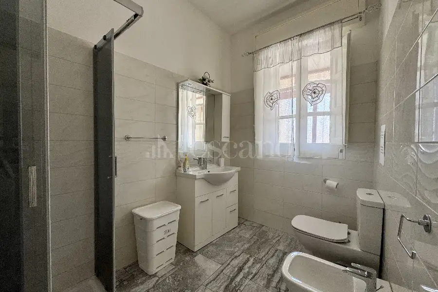 Casa in vendita di 213 mq a €420.000 (rif. 97/2026)