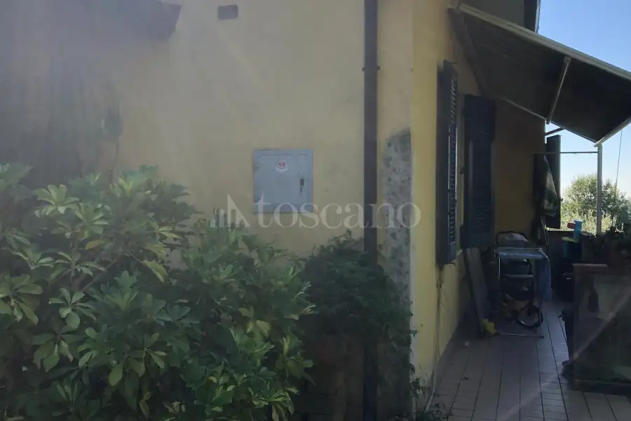 Villa in vendita di 410 mq a €398.000 (rif. 43/2024)