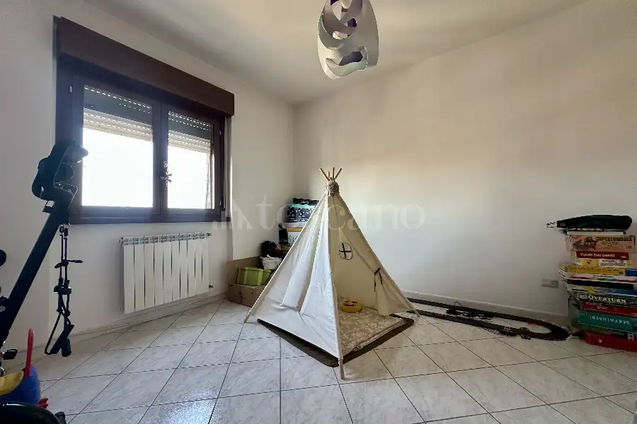 Attico in vendita di 180 mq a €389.000 (rif. 76/2026)