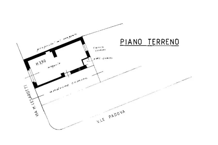 Negozio in vendita di 45 mq a €159.000 (rif. 104/2026)