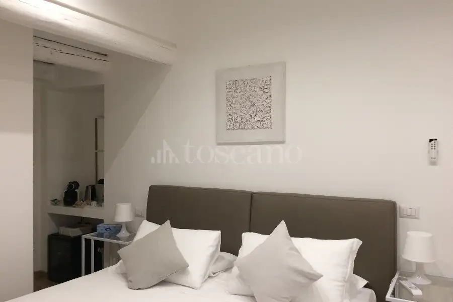 Casa Indipendente in vendita di 225 mq a €760.000 (rif. 20/2025)