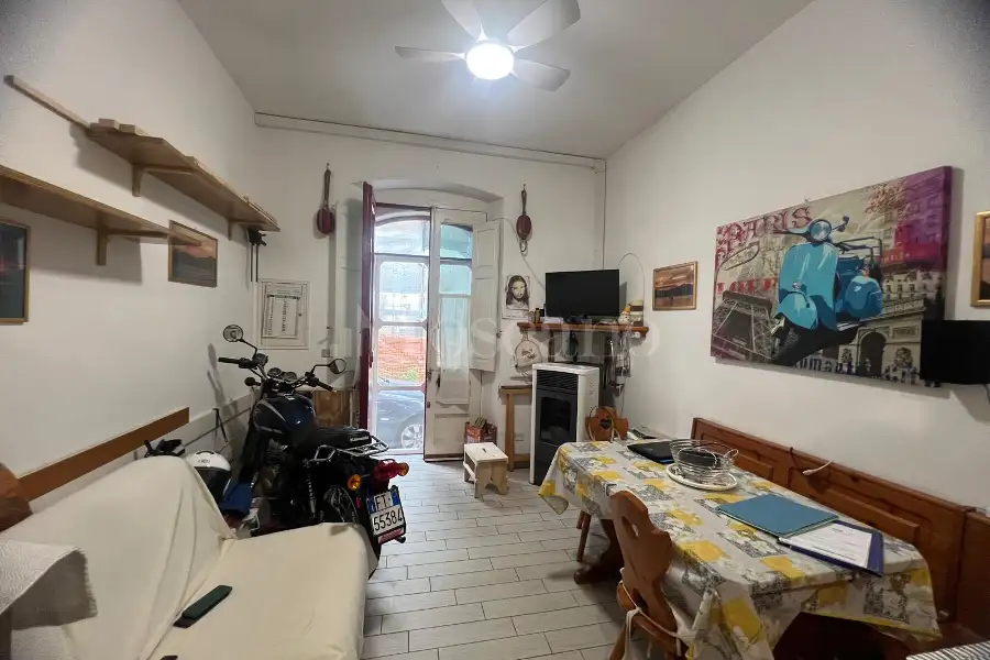 Casa Indipendente in vendita di 70 mq a €85.000 (rif. 18/2026)