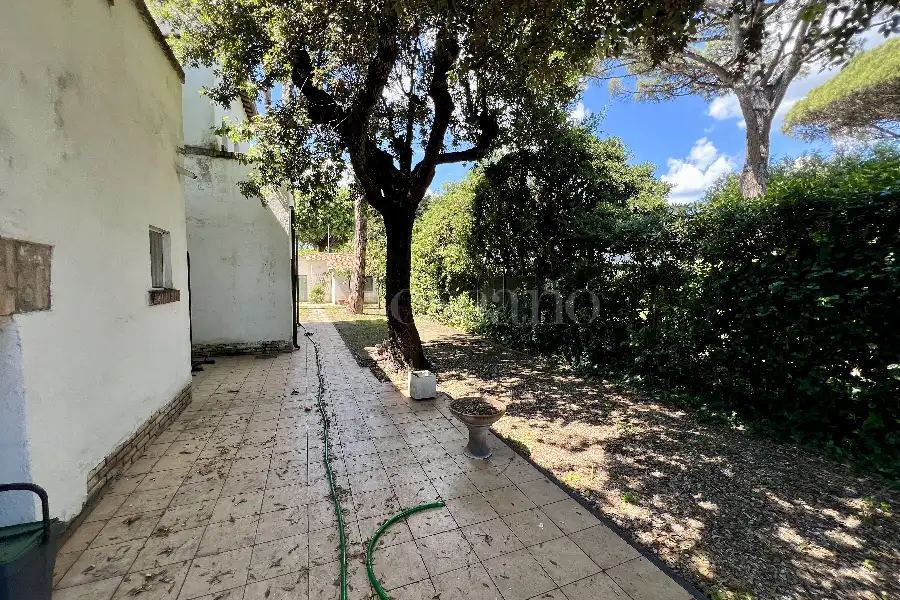 Villa Bifamiliare in vendita di 225 mq a €520.000 (rif. 51/2026)