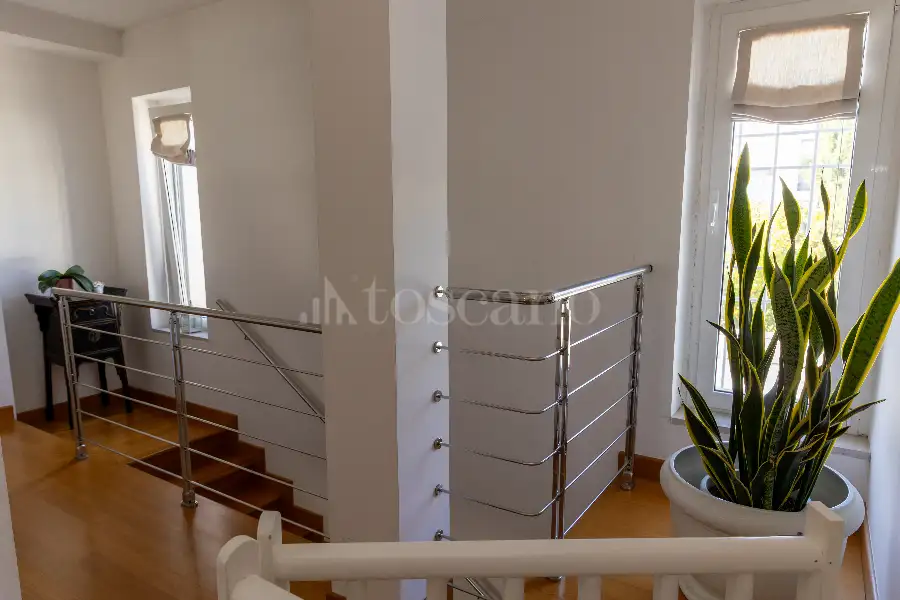 Villino a Schiera in vendita di 216 mq a €779.000 (rif. 114/2025)