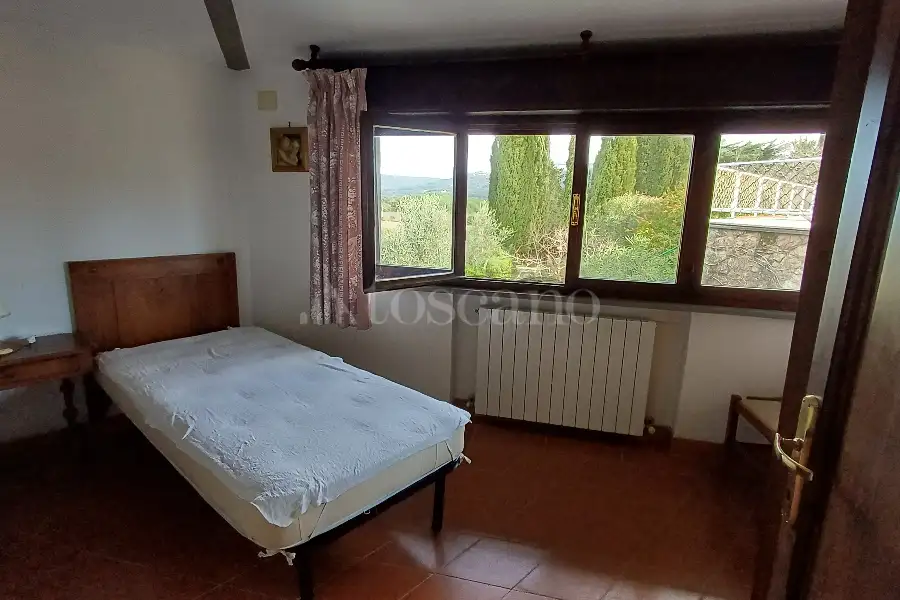 Villa Plurifamiliare in vendita di 800 mq a €1.390.000 (rif. 26/2024)