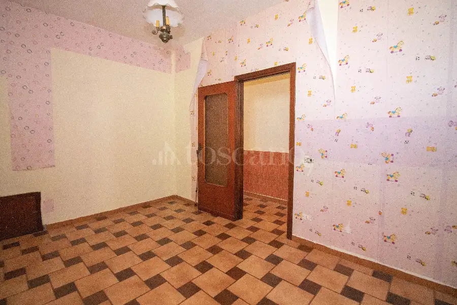 Casa Indipendente in vendita di 230 mq a €270.000 (rif. 20/2025)