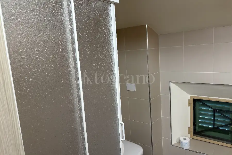 Stabile Uso Ufficio in vendita di 470 mq a €620.000 (rif. 62/2025)