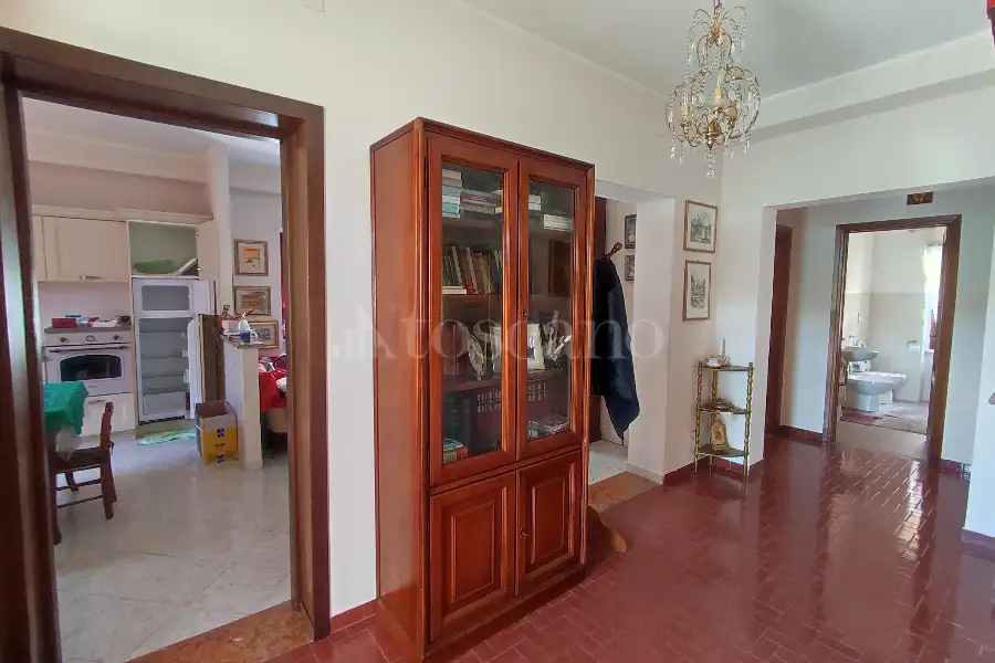 Casa Indipendente in vendita di 400 mq a €340.000 (rif. 35/2025)
