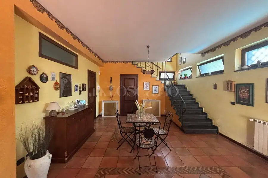 Villa in vendita di 270 mq a €490.000 (rif. 122/2026)