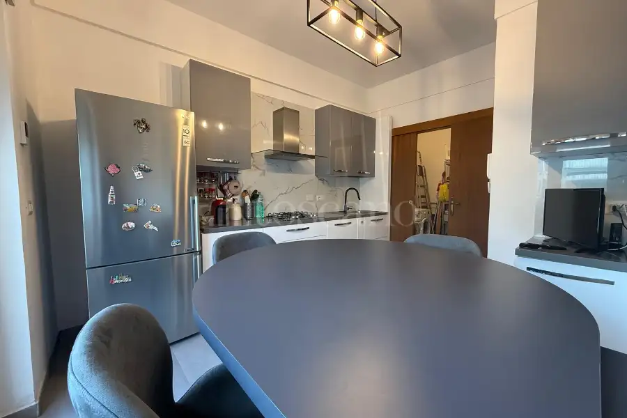 Attico in vendita di 190 mq a €575.000 (rif. 60/2025)