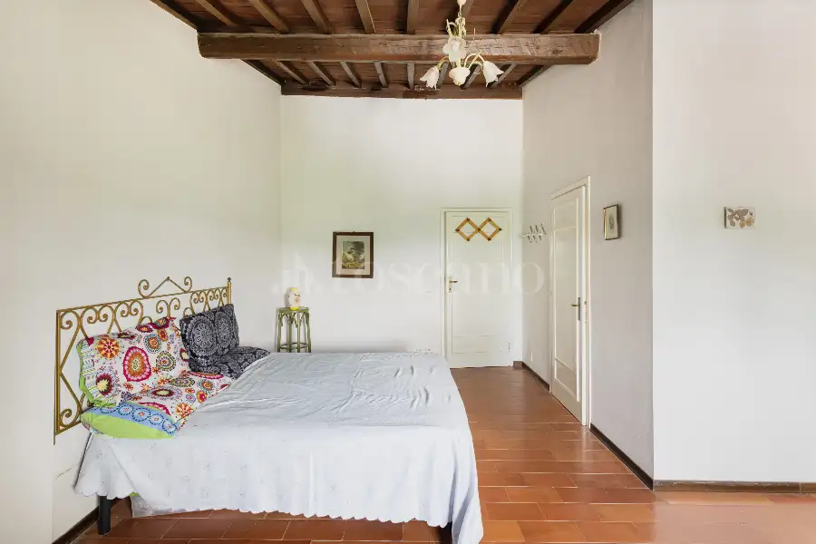 Casa in vendita di 430 mq a €1.250.000 (rif. 25/2025)