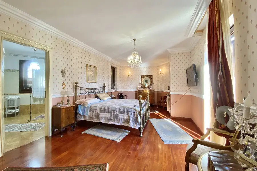 Villa in vendita di 431 mq a €510.000 (rif. 8/2026)