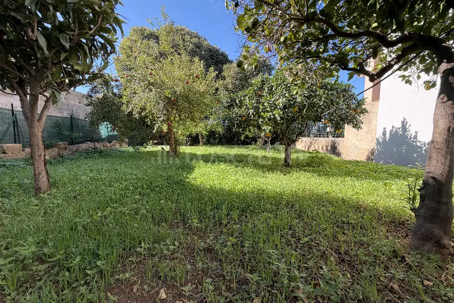 Casa Indipendente in vendita di 220 mq a €330.000 (rif. 148/2026)