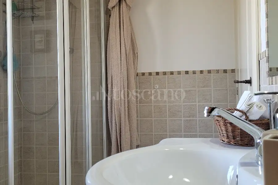 Villa in vendita di 480 mq a €880.000 (rif. 4/2026)