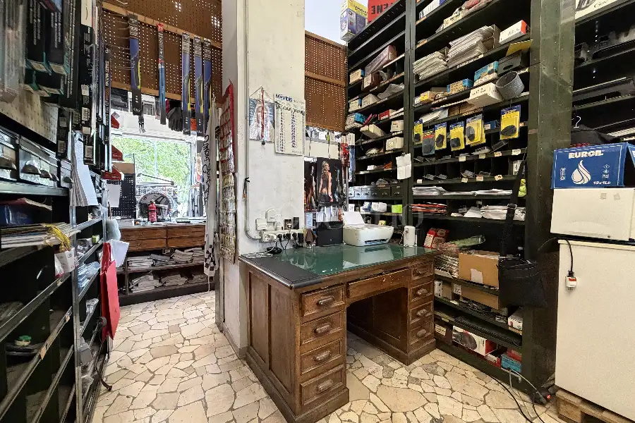 Negozio in vendita di 90 mq a €249.000 (rif. 35/2026)