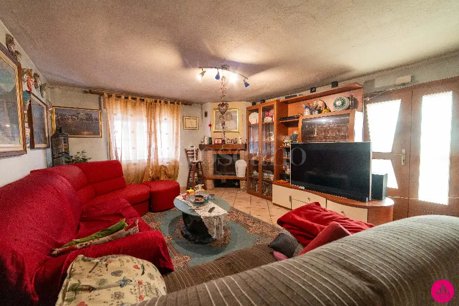 Casa Indipendente in vendita di 228 mq a €169.000 (rif. 112/2025)