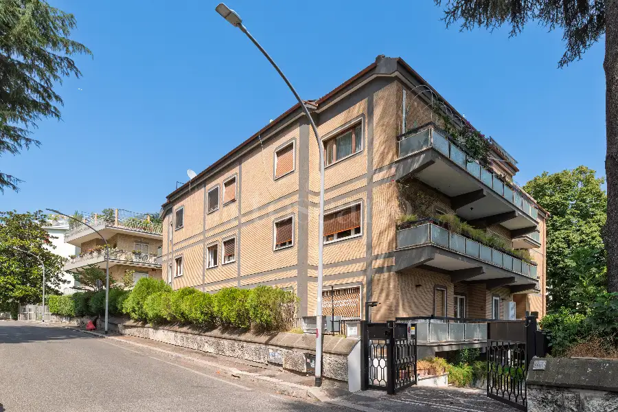 Casa in vendita di 138 mq a €890.000 (rif. 15/2026)