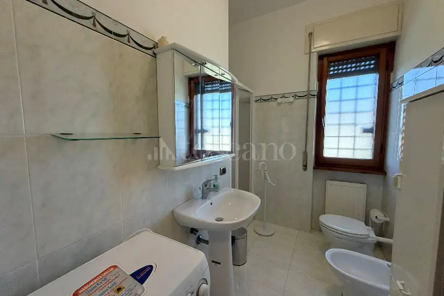 Villa in vendita di 250 mq a €739.000 (rif. 100/2026)